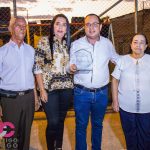 Alcalde homenajeado en su barrio